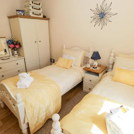 Cartron Dom wakacyjny